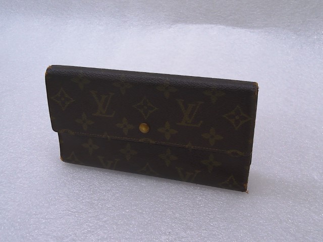 ルイヴィトン　財布