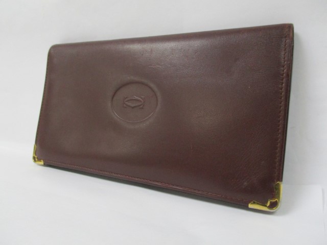 カルティエ　財布